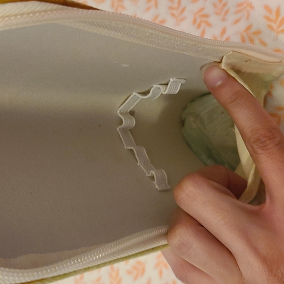 Ecotools makeup travel brush holder organizer - Picture 4 of 4